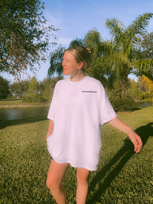 T-Shirt - We should kiss